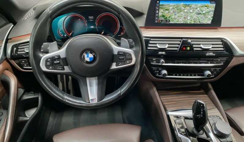 BMW 530i xDrive M-Sportpaket full