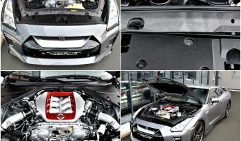 Nissan GT-R Black Edition full