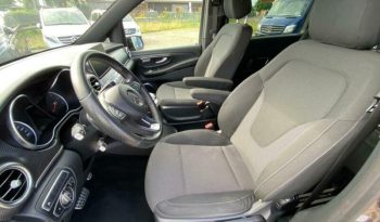 Mercedes-Benz V 220 full