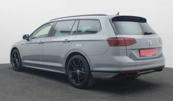 Volkswagen Passat Variant R-Line full