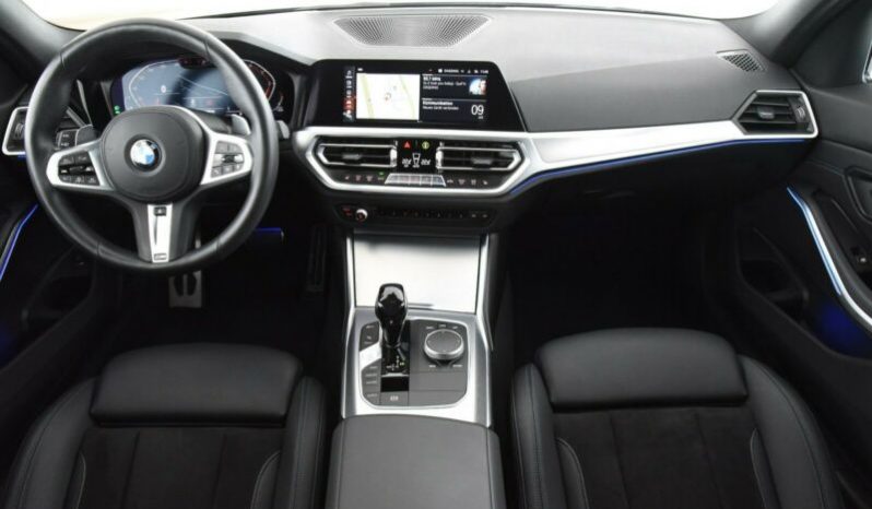 BMW 320d Touring M Sport full