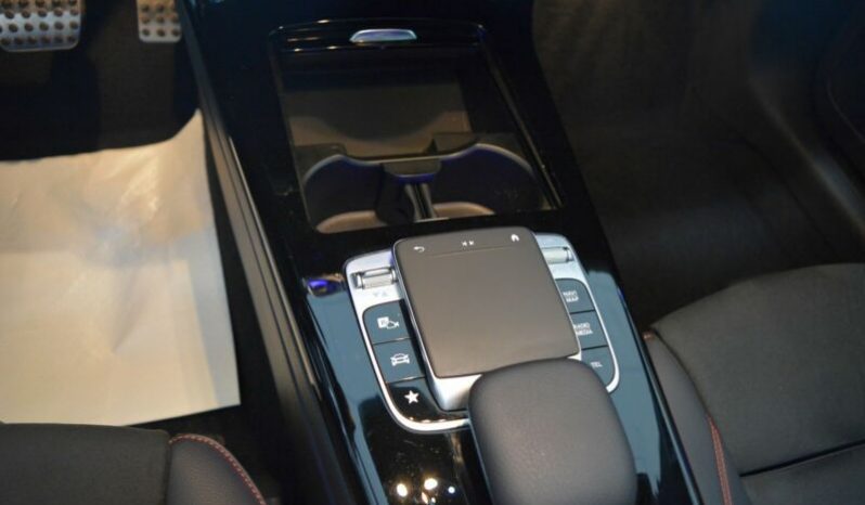Mercedes-Benz A 220 AMG full