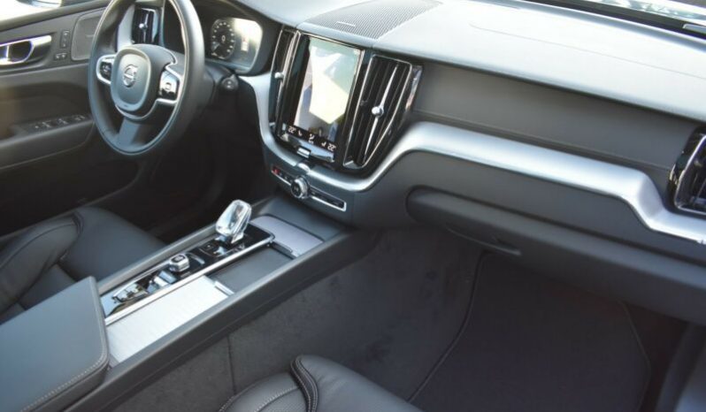 Volvo XC60 B5 full