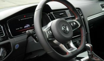 Volkswagen Golf GTI TCR 2.0 TSI full