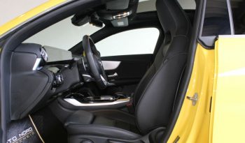 Mercedes-Benz CLA 35 AMG full