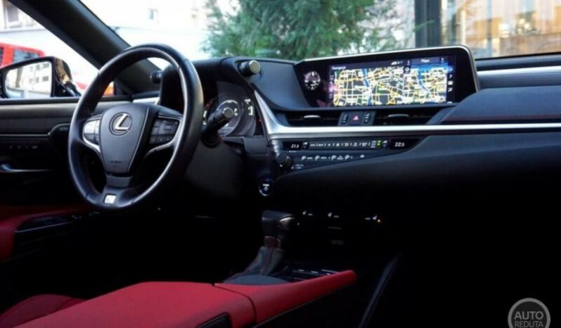 Lexus ES 300h F SPORT full