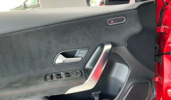 Mercedes-Benz A 200 AMG LINE full