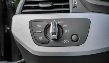 Audi A4 Avant 40 TFSI S line full