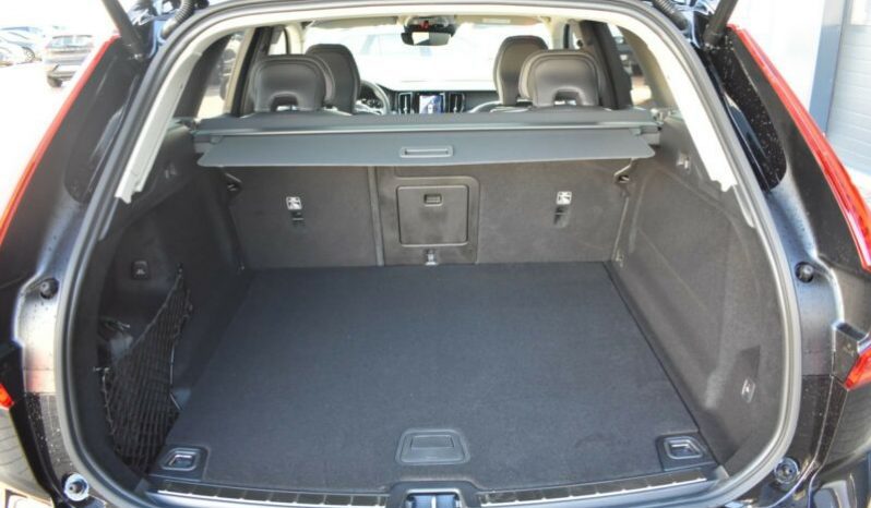 Volvo XC60 B5 full