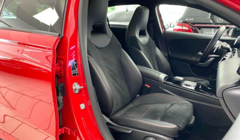 Mercedes-Benz A 200 AMG LINE full