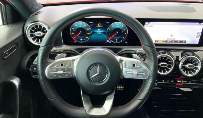 Mercedes-Benz A 200 AMG LINE full