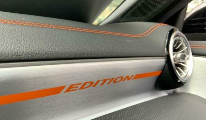 Mercedes-Benz CLA 250 AMG full