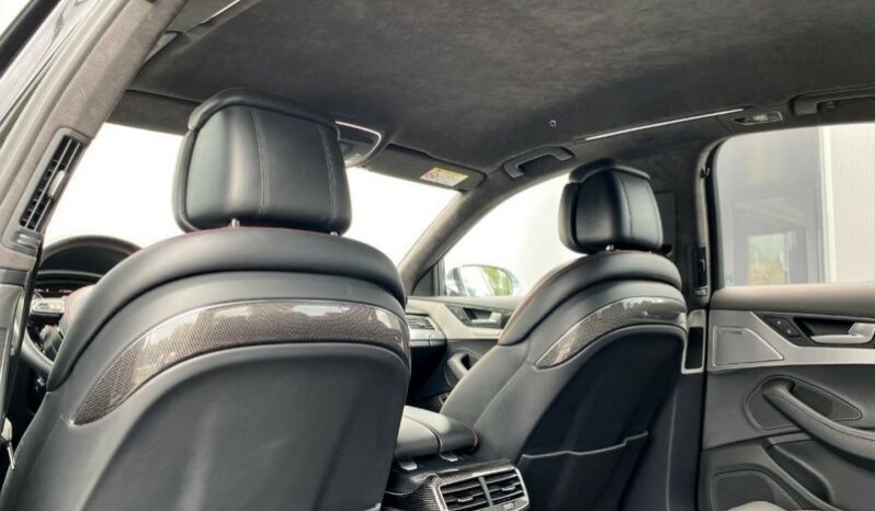 Audi S8 4.0TFSI QUATTRO full