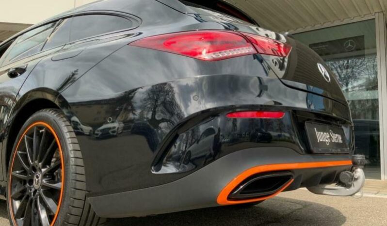 Mercedes-Benz CLA 250 AMG full