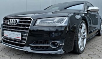 Audi S8 4.0TFSI QUATTRO full