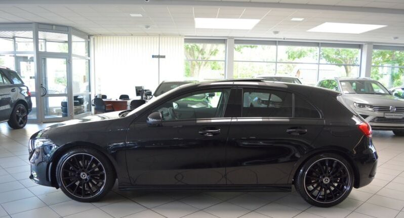 Mercedes-Benz A 220 AMG full