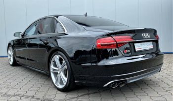 Audi S8 4.0TFSI QUATTRO full
