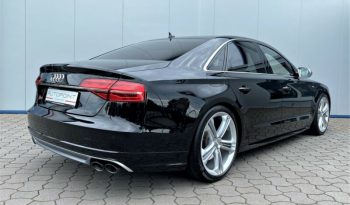 Audi S8 4.0TFSI QUATTRO full