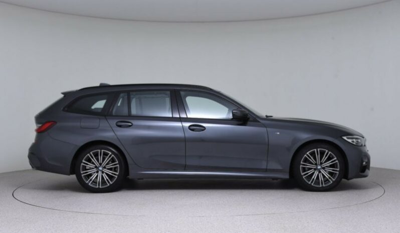 BMW 320d Touring M Sport full