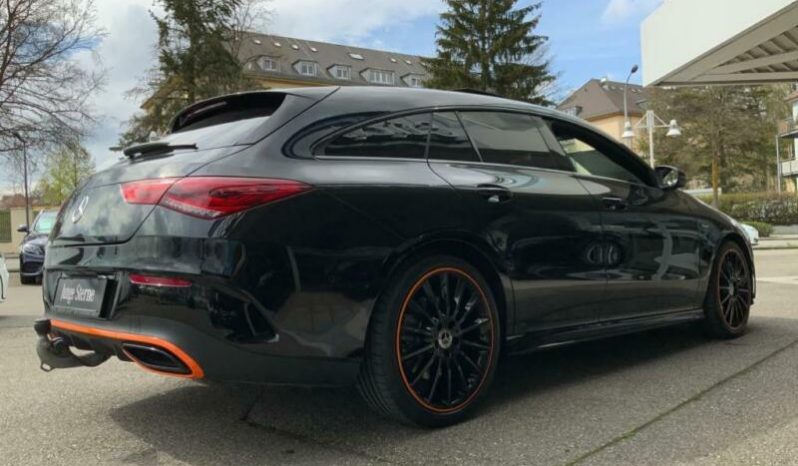 Mercedes-Benz CLA 250 AMG full