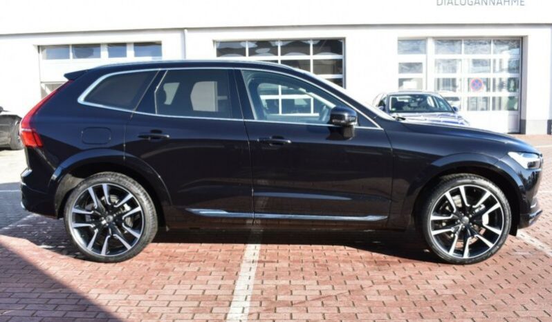Volvo XC60 B5 full