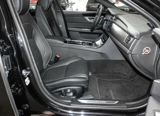 Jaguar XF 20d AWD Sportbrake full