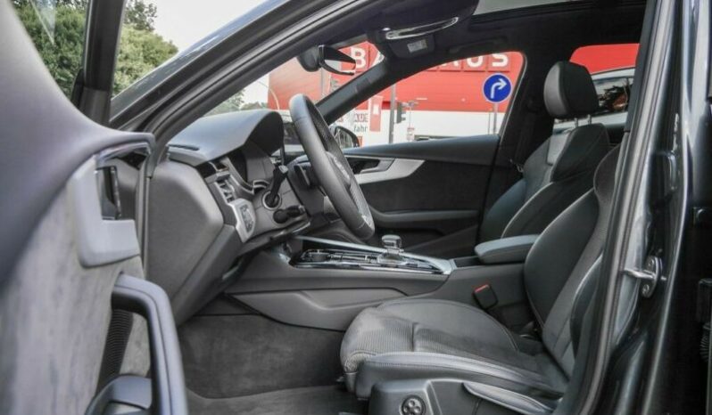Audi A4 Avant 40 TFSI S line full
