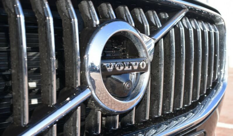 Volvo XC60 B5 full