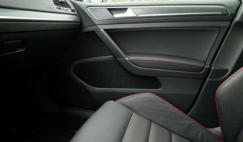 Volkswagen Golf GTI TCR 2.0 TSI full