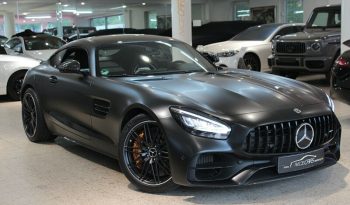Mercedes-Benz AMG GTS full