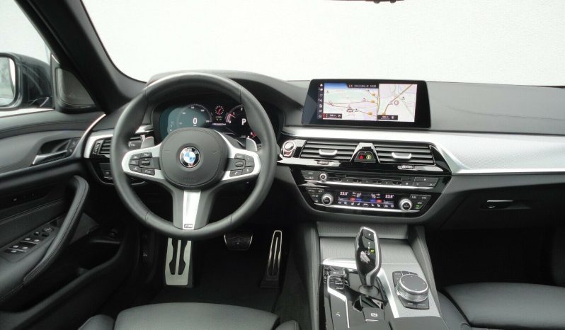 BMW M550xdrive INDIVIDUAL full