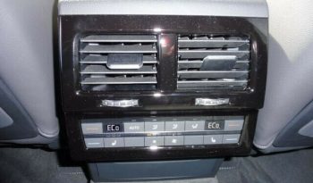 Volkswagen Touareg full