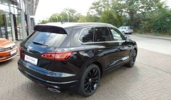 Volkswagen Touareg full
