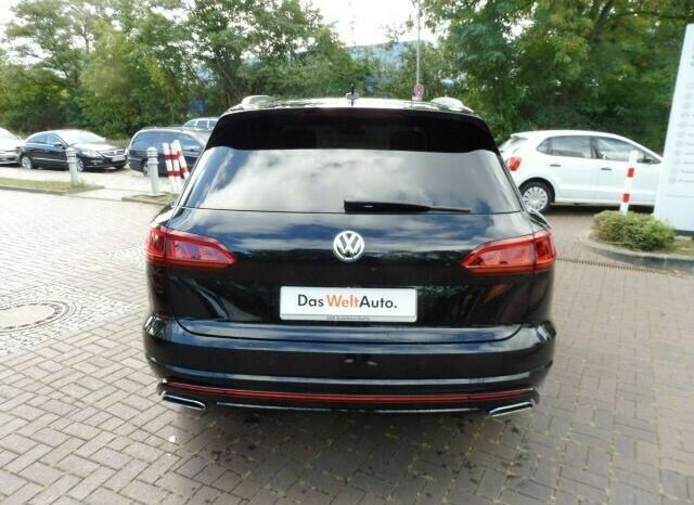 Volkswagen Touareg full