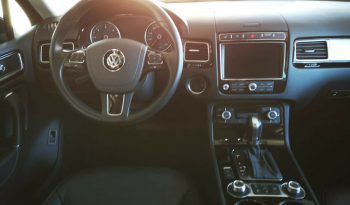 Volkswagen Touareg full