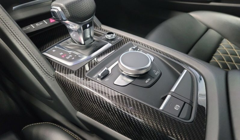 Audi R8 Coupe 5.2 FSI full