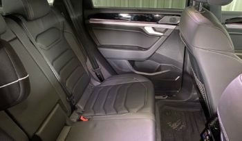 Volkswagen Touareg 3.0TDI R-LINE full