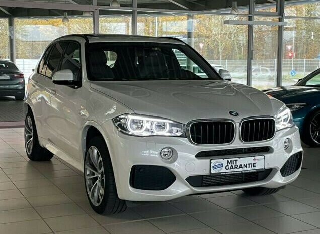BMW X5 xDrive 30d M Sport full