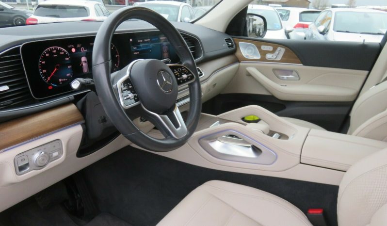 Mercedes-Benz GLE 300d AMG 4M full