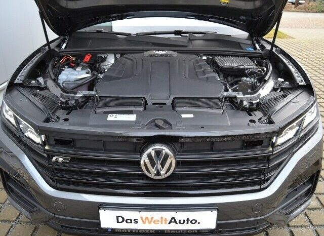 Volkswagen Touareg 3.0TDI R-LINE full