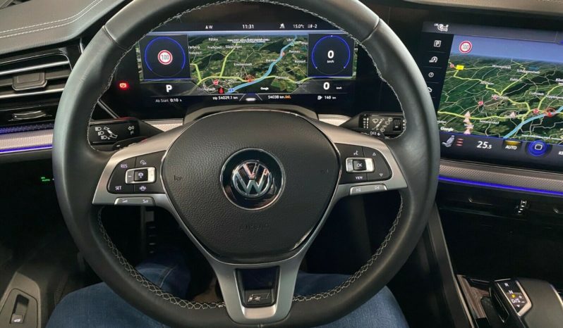 Volkswagen Touareg full