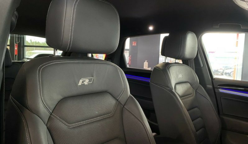 Volkswagen Touareg full