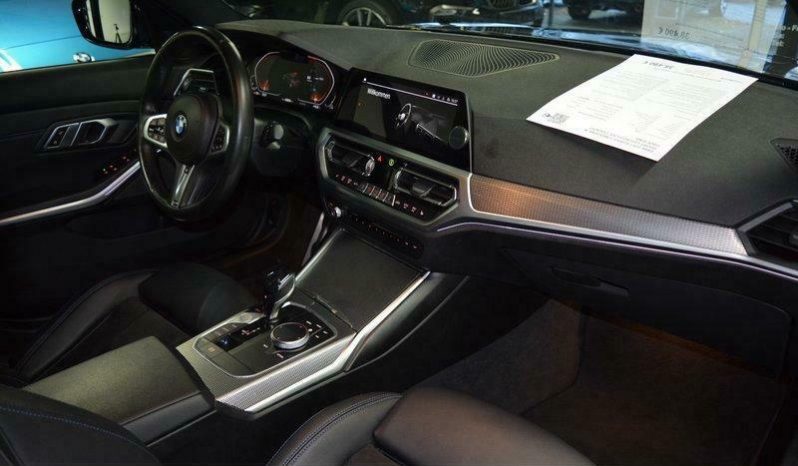 BMW 320i xDrive M full