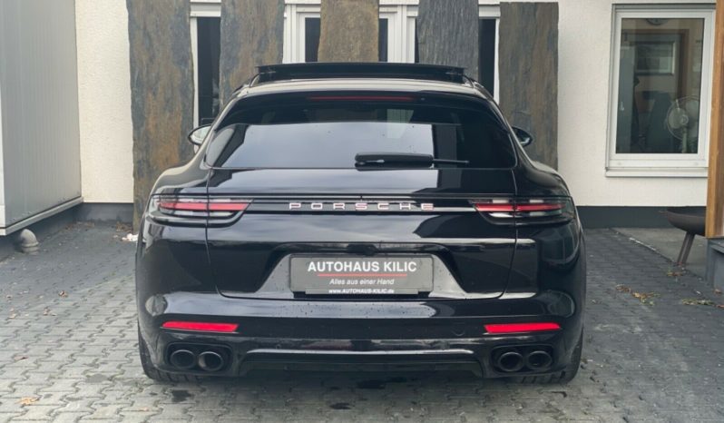 Porsche Panamera Sport Turismo full