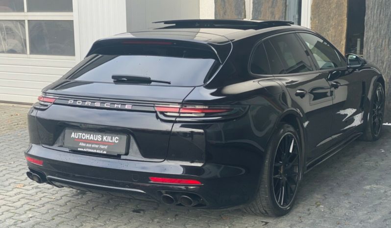 Porsche Panamera Sport Turismo full