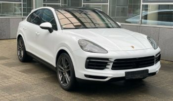 Porsche Cayenne Coupe full