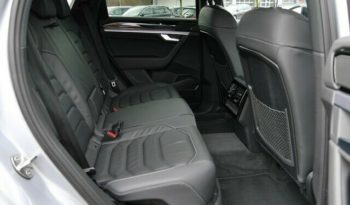 Volkswagen Touareg 3.0TDI R-LINE full