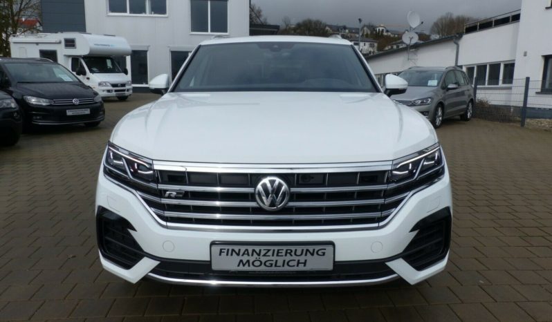 Volkswagen Touareg 3.0TDI R-LINE full