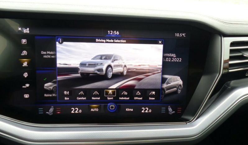 Volkswagen Touareg 3.0TDI R-LINE full