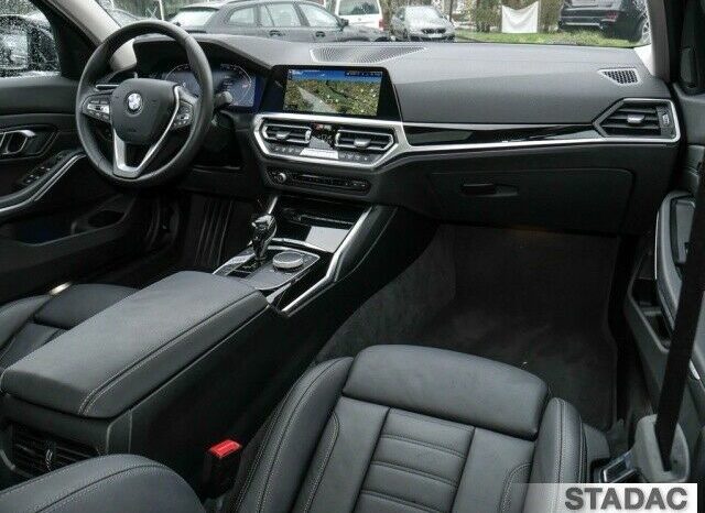 BMW 320d xDrive full